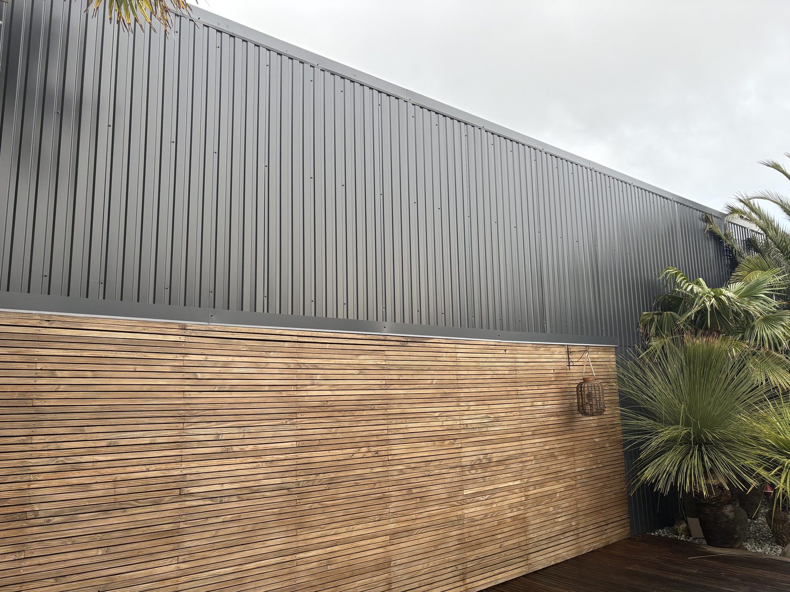 Chantier N2S à Semussac (Charente-Maritime) — bardage métallique sur maison