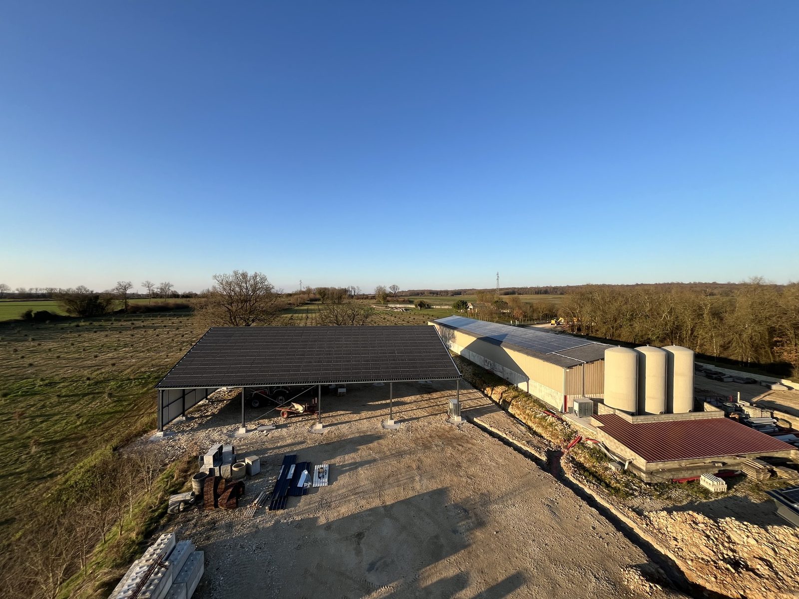 Installation photovoltaïque à Nanteuil-en-Vallée (16)